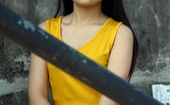 男人边吃奶边摸边做刺激情话